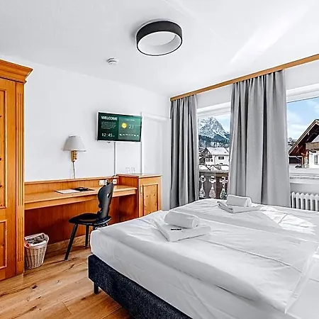 Garni Trifthof Hotel 3*