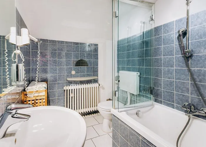 فندق Weidegg - Garni جارمش بارتنكيرشن